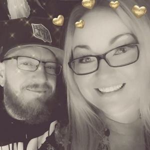 Meet your Posher, Dina